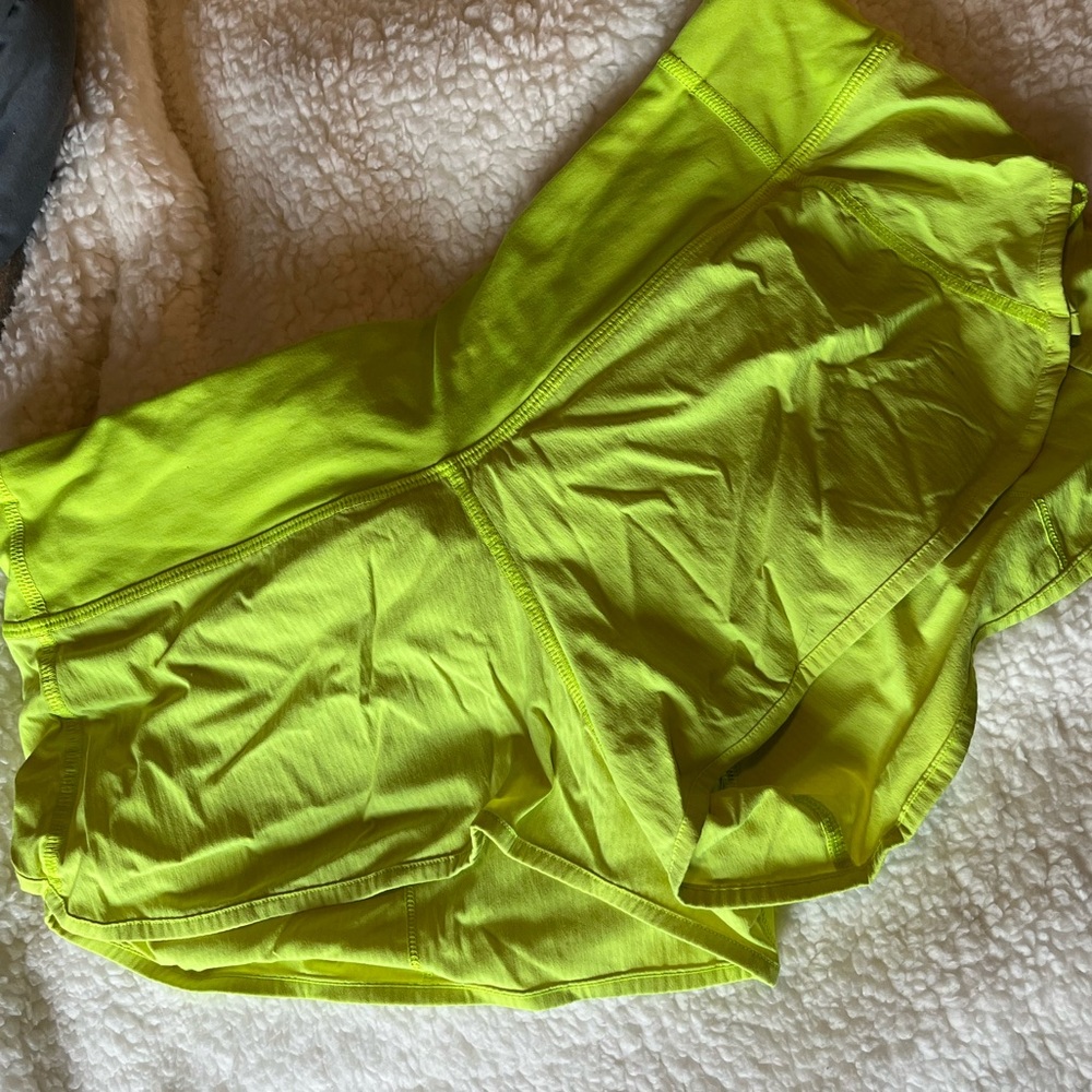 Lululemon Highlighter yellow 2.5” speed up shorts